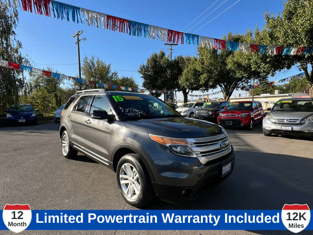 2015 Ford Explorer XLT's photo