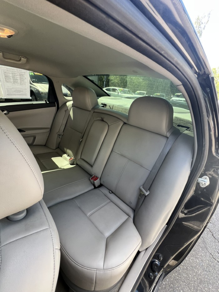2012 Chevrolet Impala LTZ - Photo 12