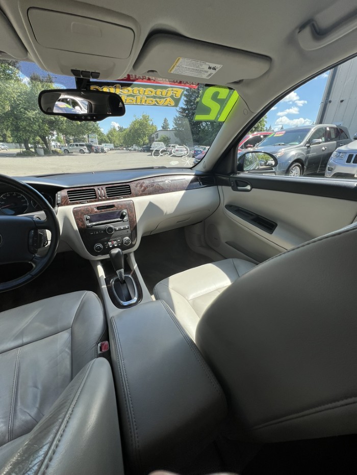 2012 Chevrolet Impala LTZ - Photo 15