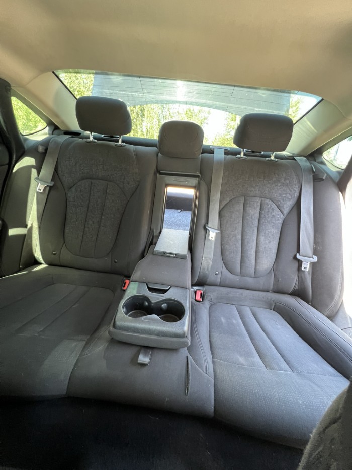 2016 Chrysler 200 Limited - Photo 22