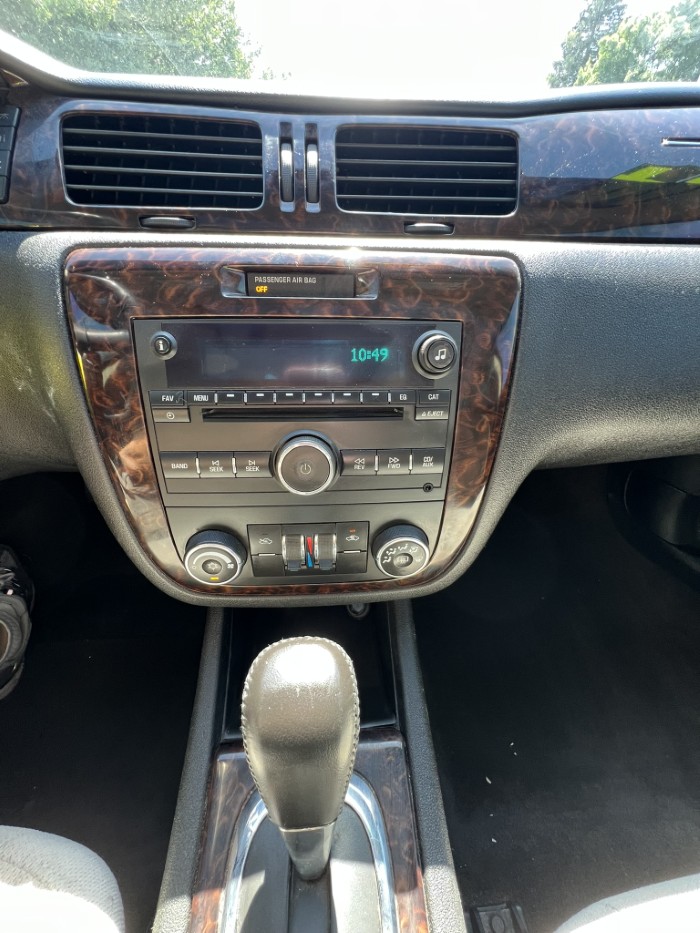 2014 Chevrolet Impala 2FL - Photo 10